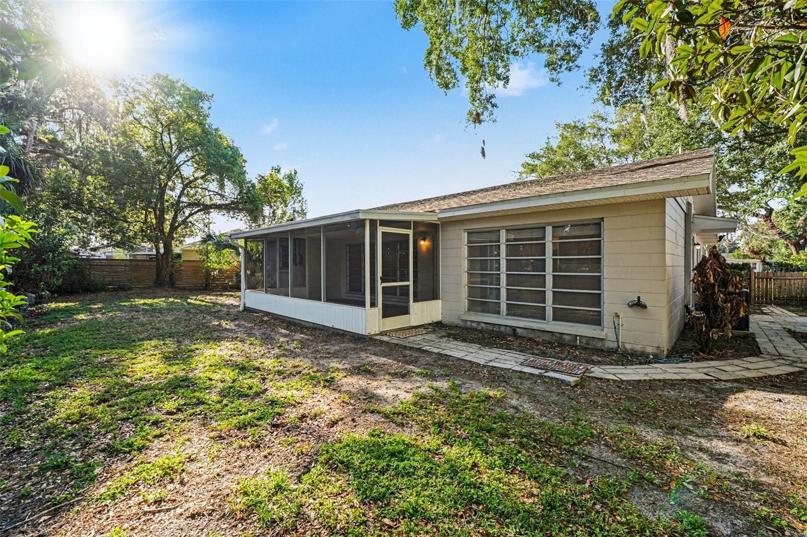 521 W PALMEDEN DR, LAKELAND, FL, 33803