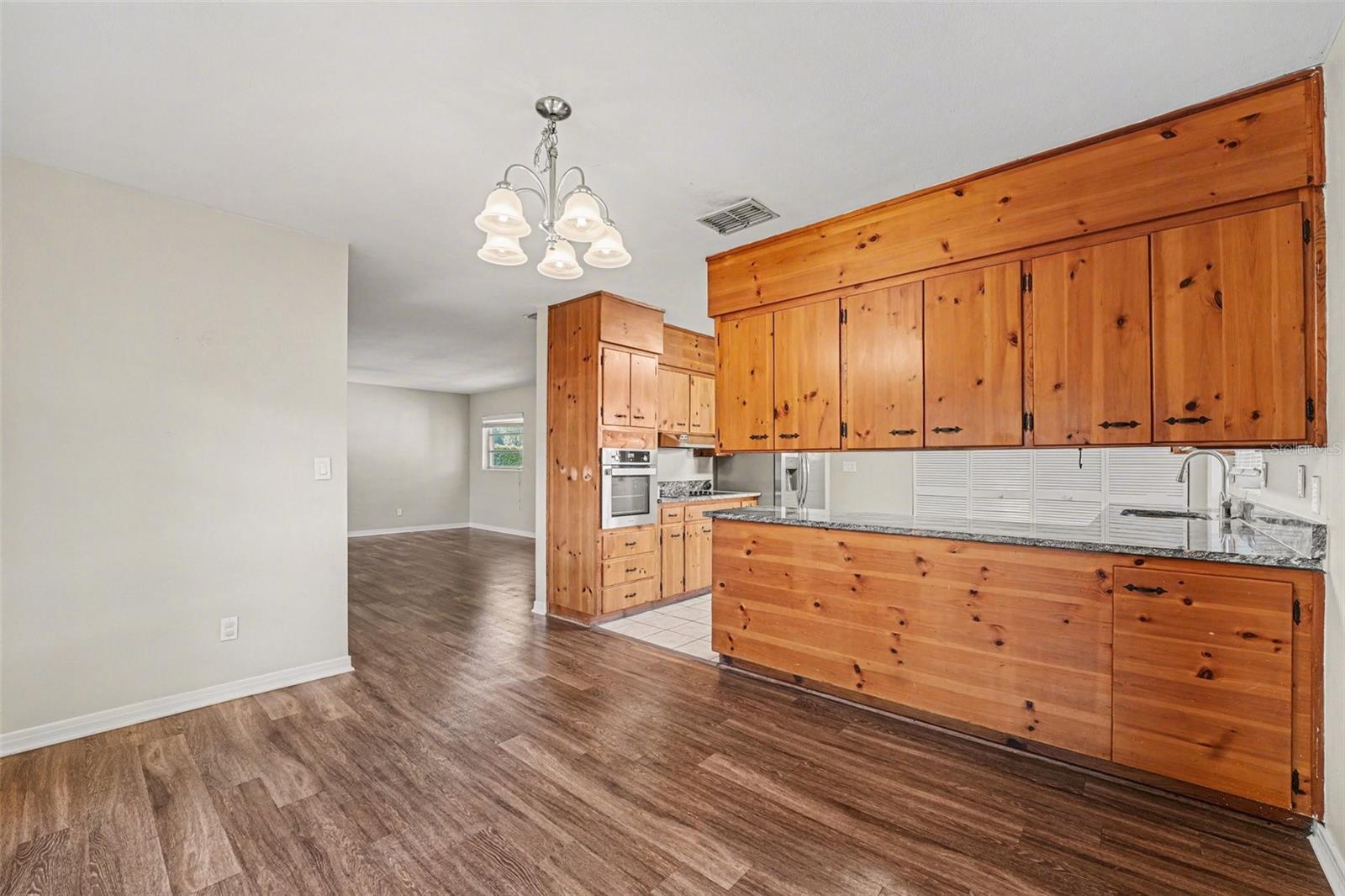 521 W PALMEDEN DR, LAKELAND, FL, 33803