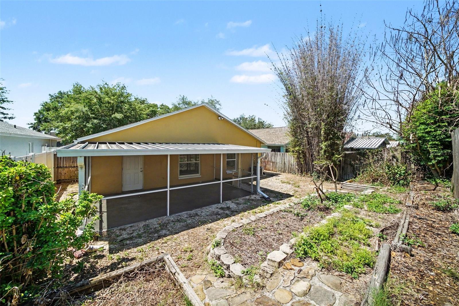 2424 CAMDEN OAKS PL, VALRICO, FL, 33594