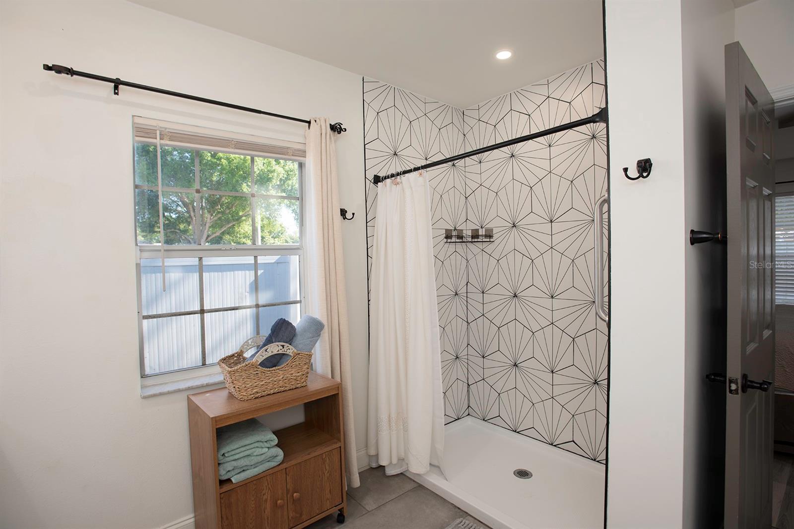 519 51ST ST W, BRADENTON, FL, 34209