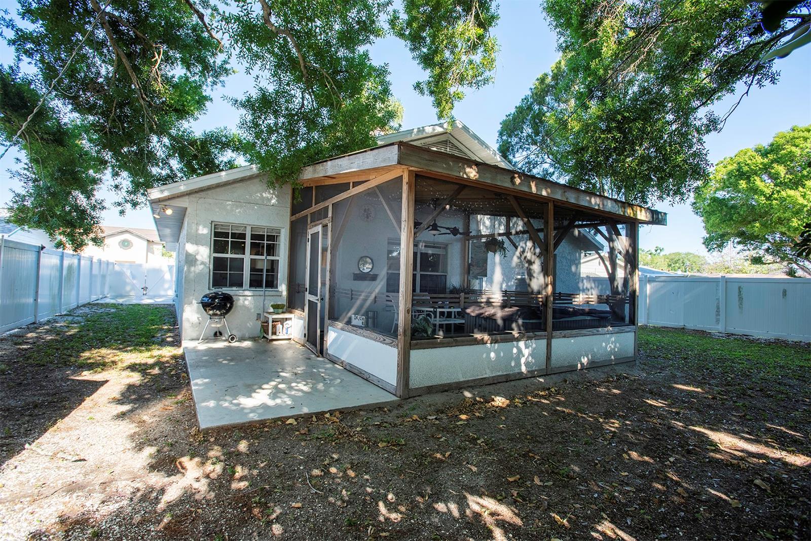 519 51ST ST W, BRADENTON, FL, 34209