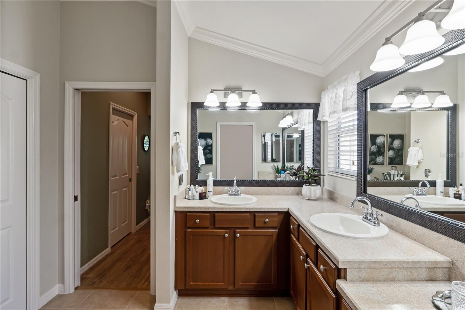 1776 ASHWOOD RUN, THE VILLAGES, FL, 32162