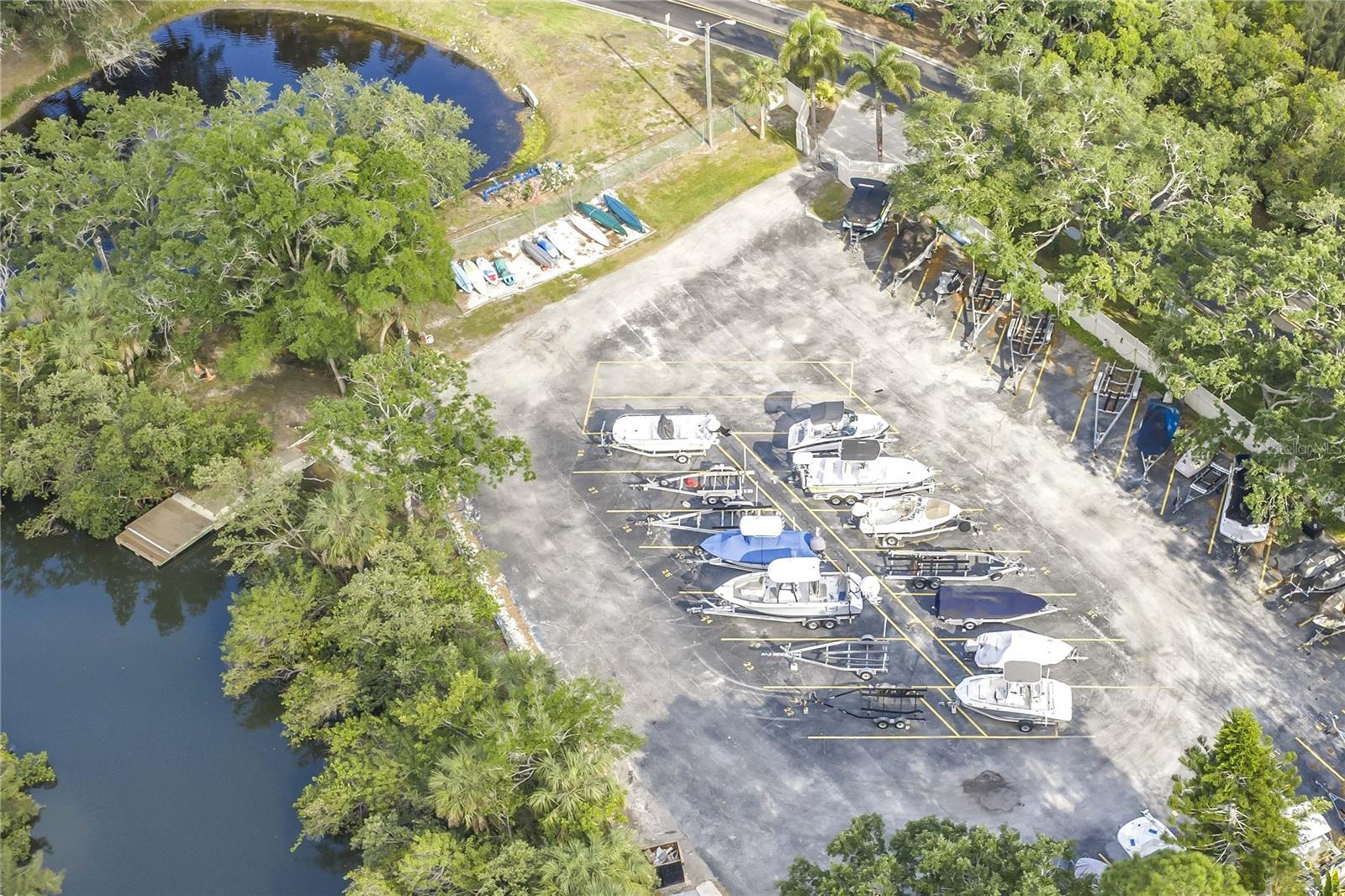 1092 SANABEL CT NE, ST PETERSBURG, FL, 33702