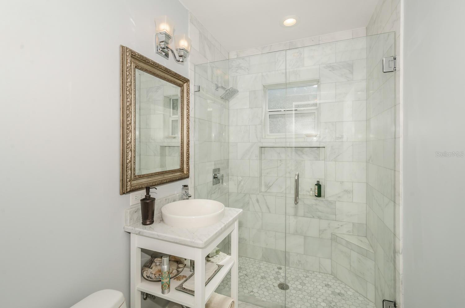 305 15TH AVE ST NE, ST PETERSBURG, FL, 33704