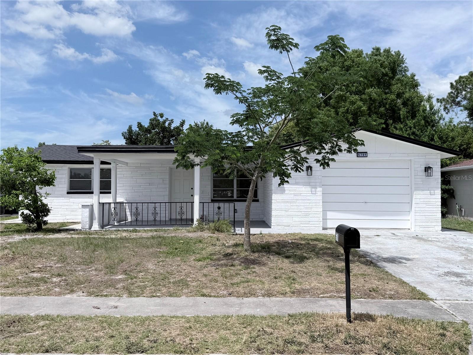 5701 CANOSA DR, HOLIDAY, FL, 34690