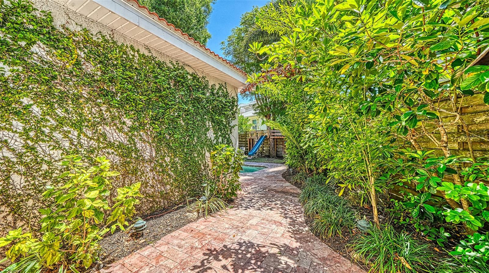 1704 FORTUNA ST, SARASOTA, FL, 34239