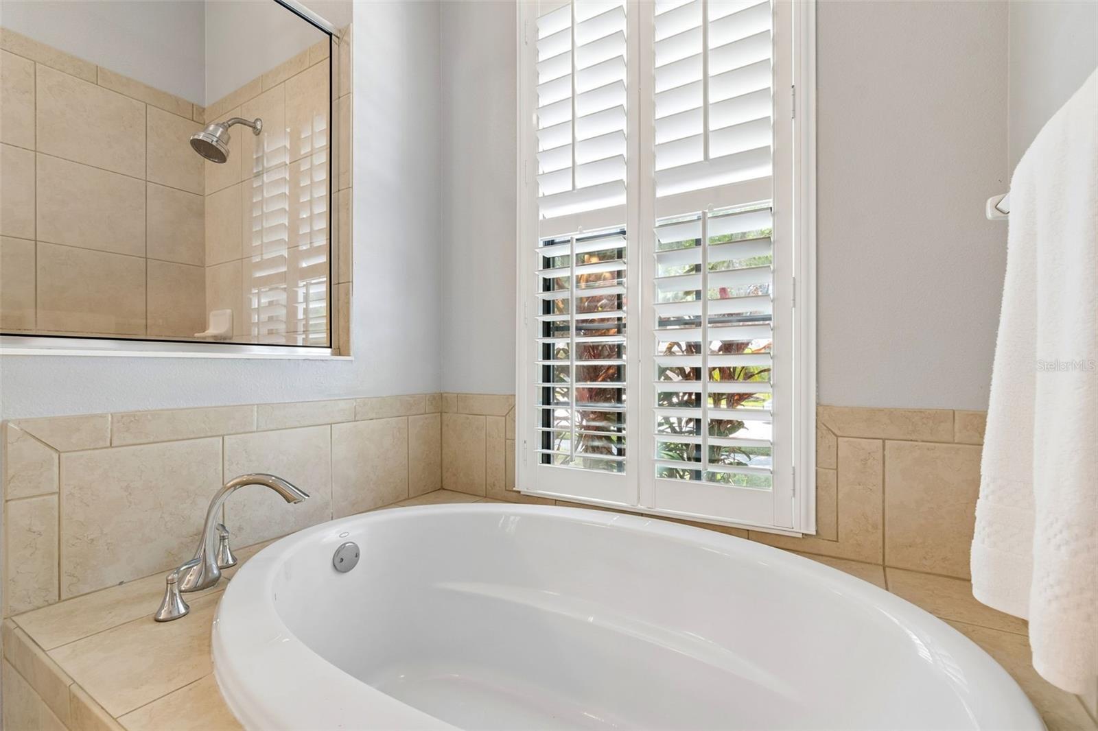 19413 SWEET GRASS WAY, LUTZ, FL, 33558