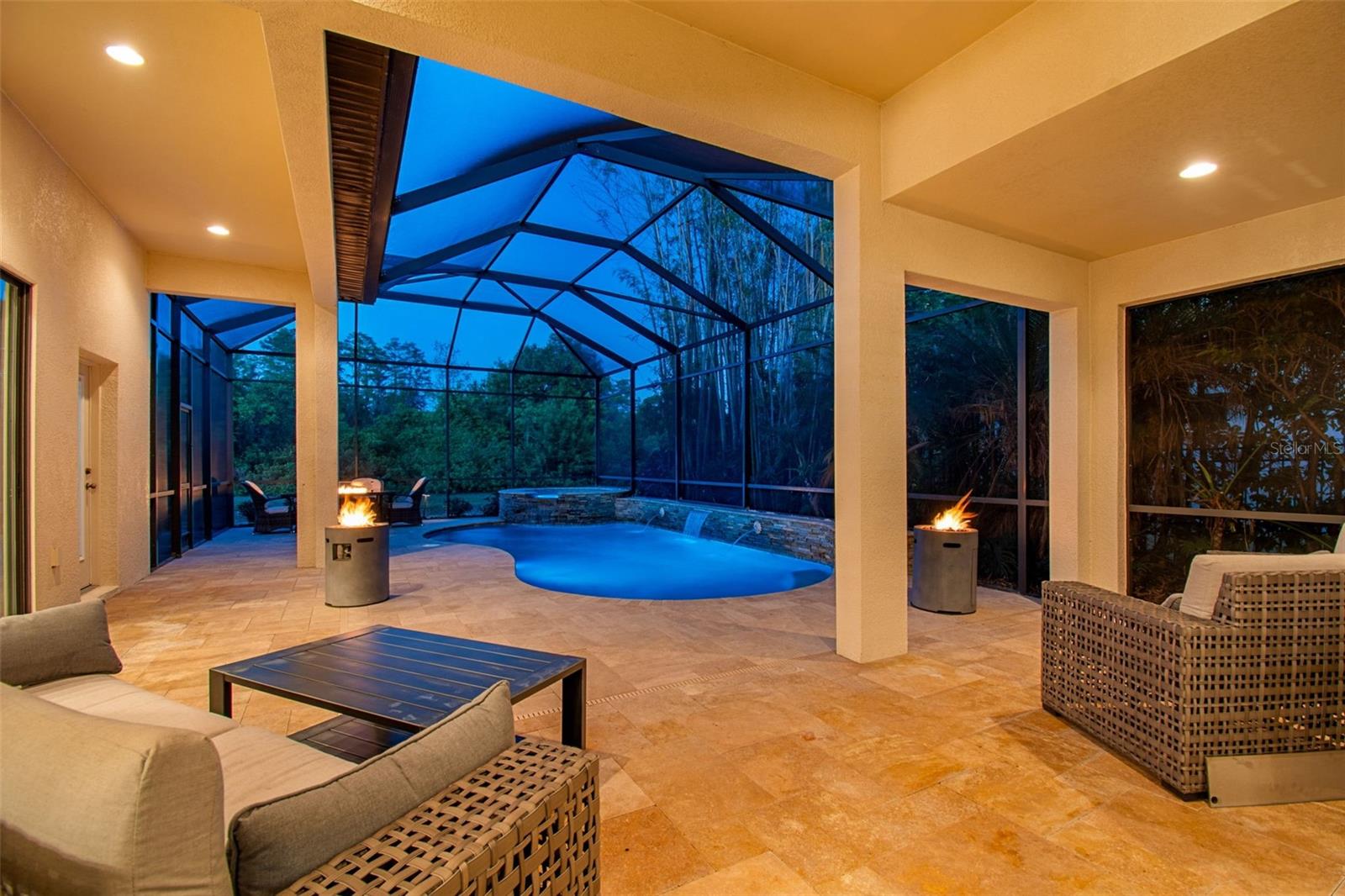 19413 SWEET GRASS WAY, LUTZ, FL, 33558