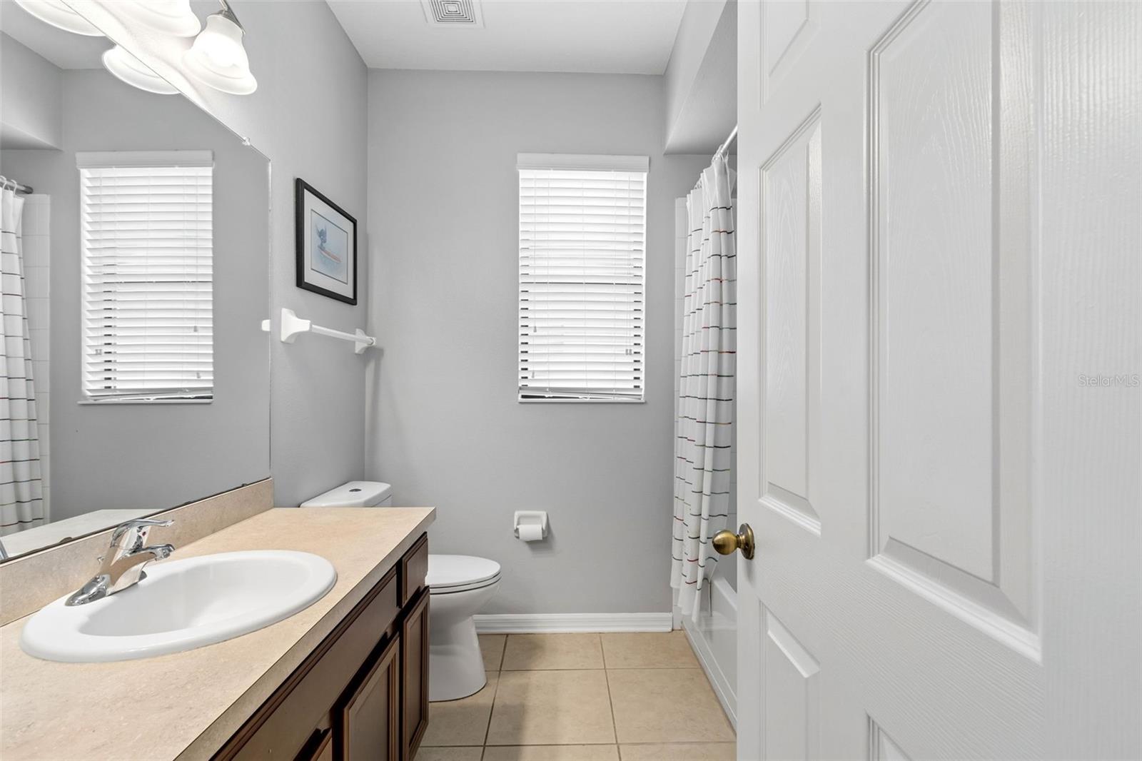 19413 SWEET GRASS WAY, LUTZ, FL, 33558