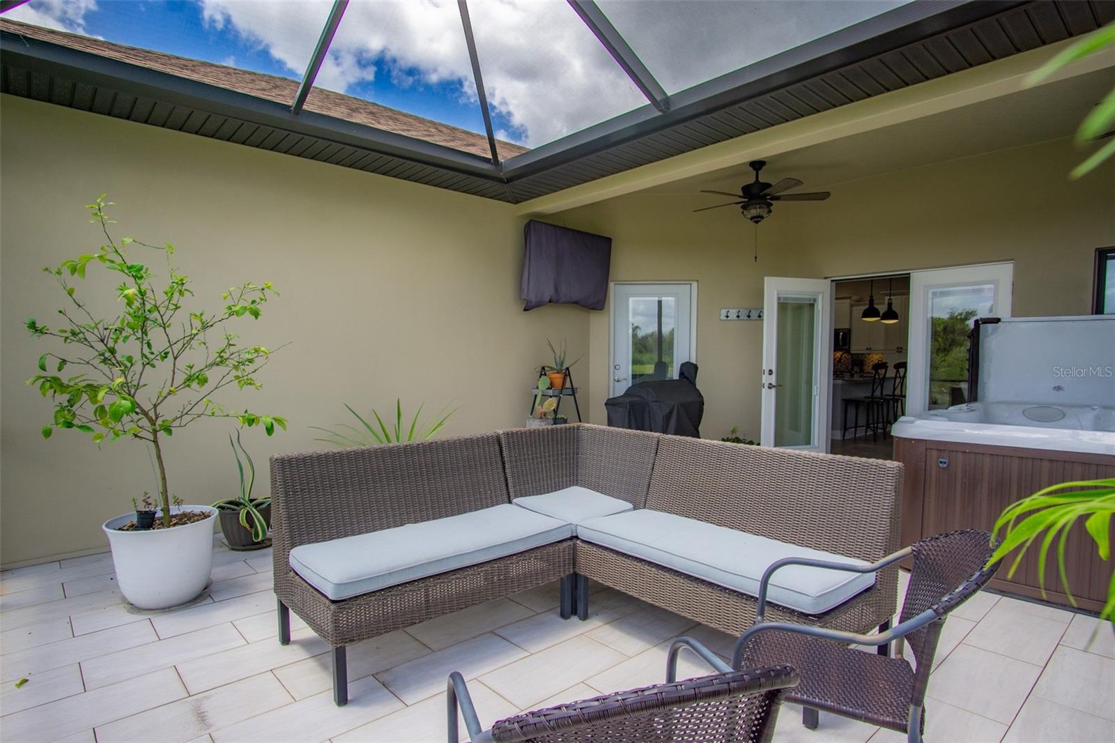 8602 AMEN CORNER PL, PALMETTO, FL, 34221