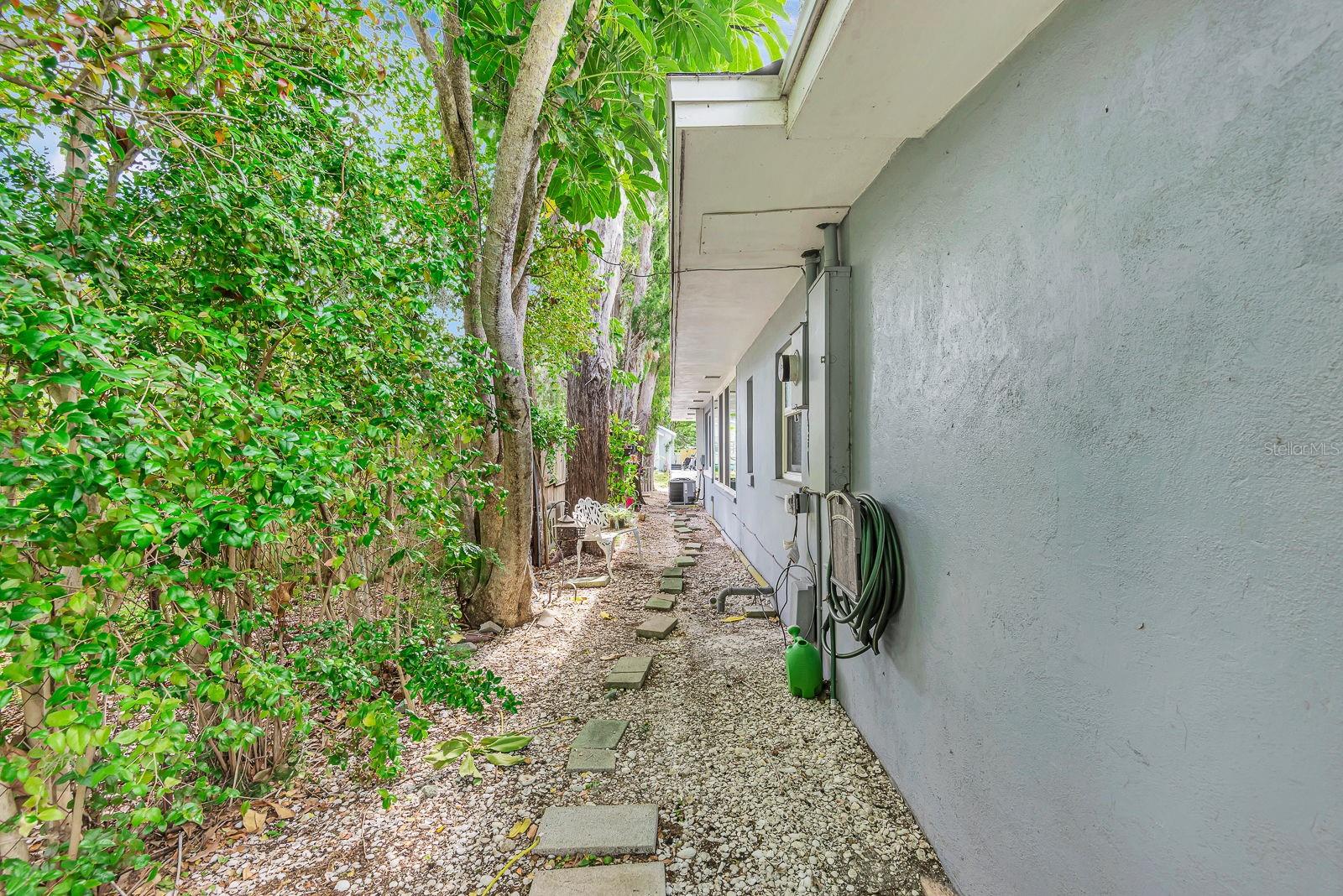 710 31ST ST W, BRADENTON, FL, 34205