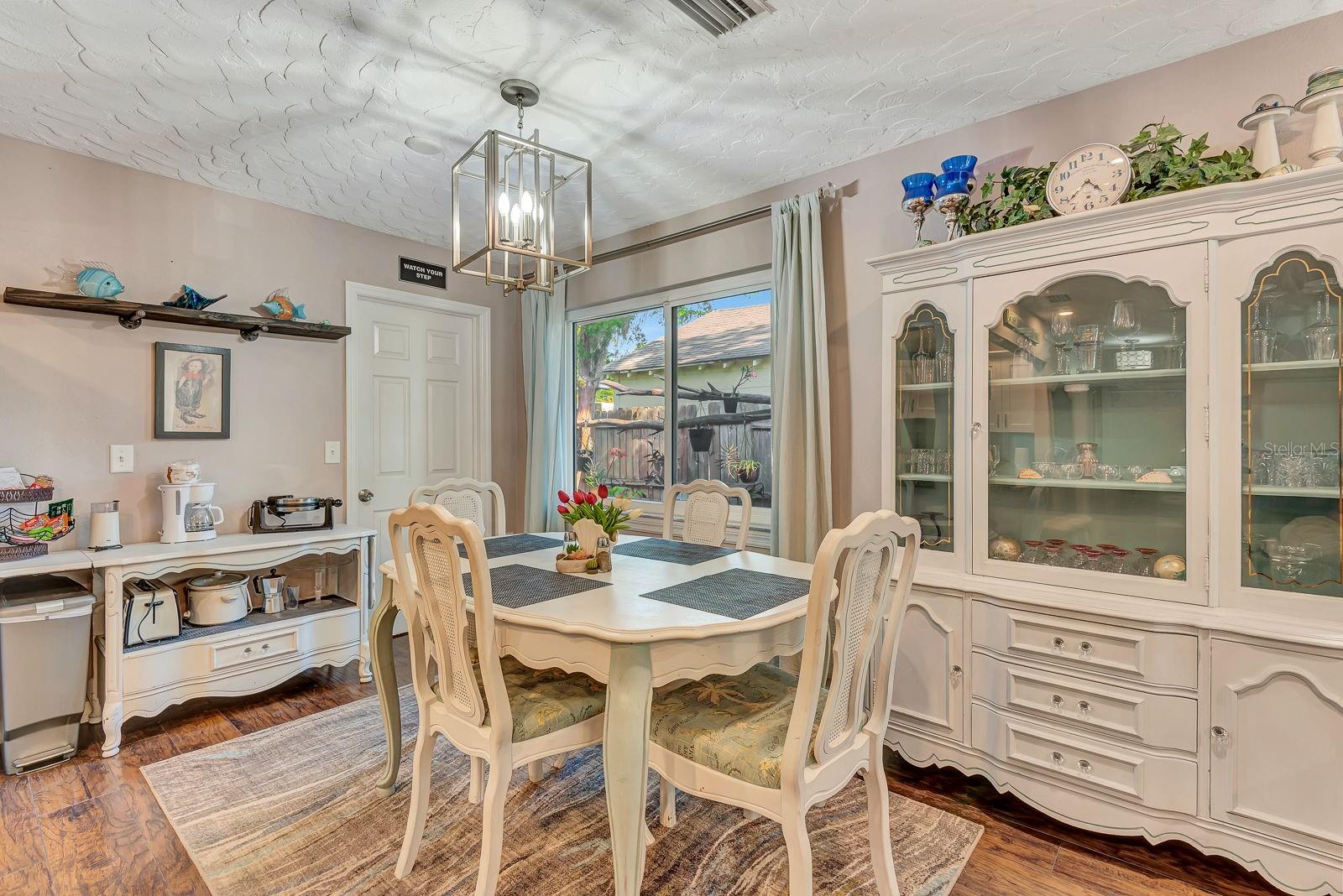 710 31ST ST W, BRADENTON, FL, 34205