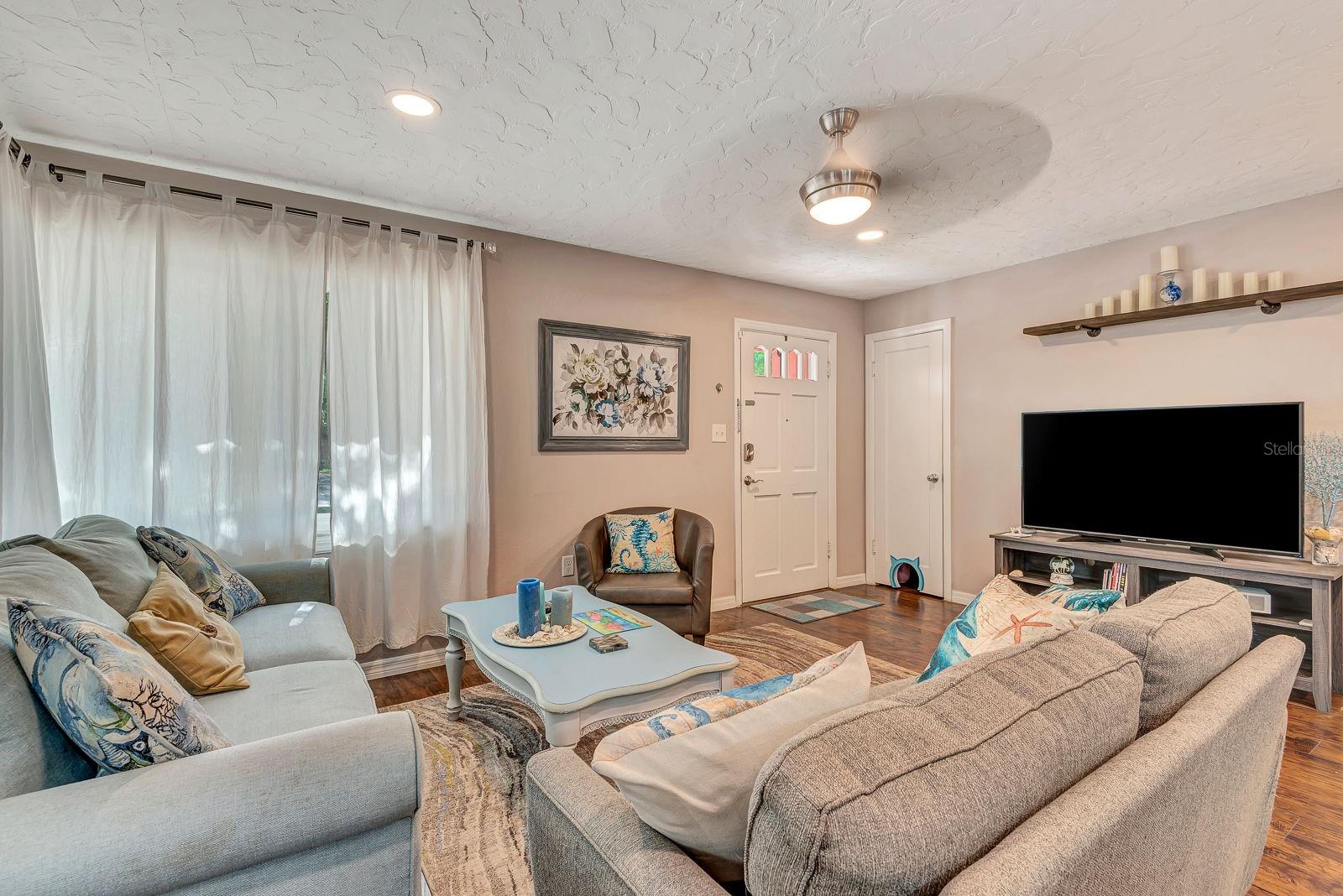 710 31ST ST W, BRADENTON, FL, 34205