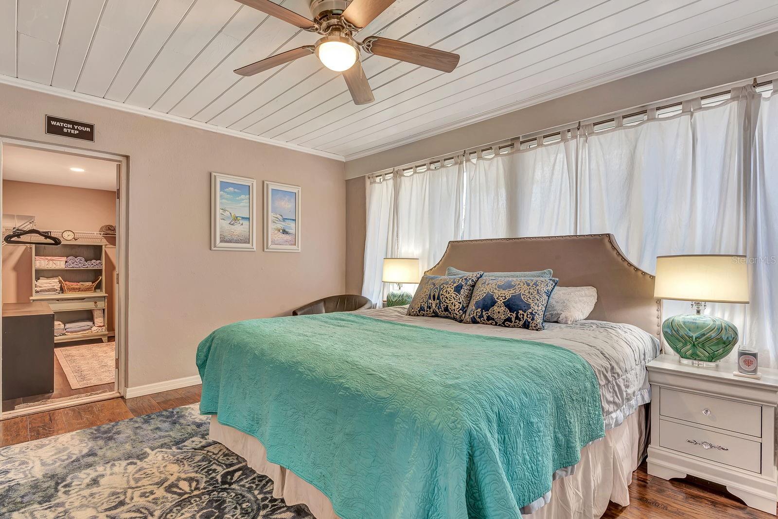 710 31ST ST W, BRADENTON, FL, 34205