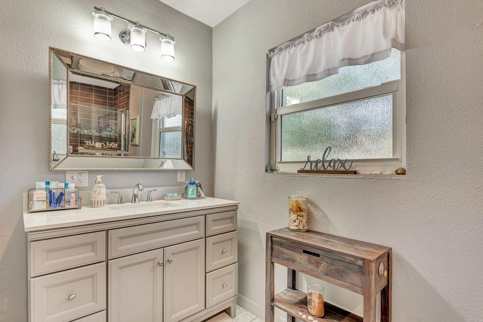 710 31ST ST W, BRADENTON, FL, 34205