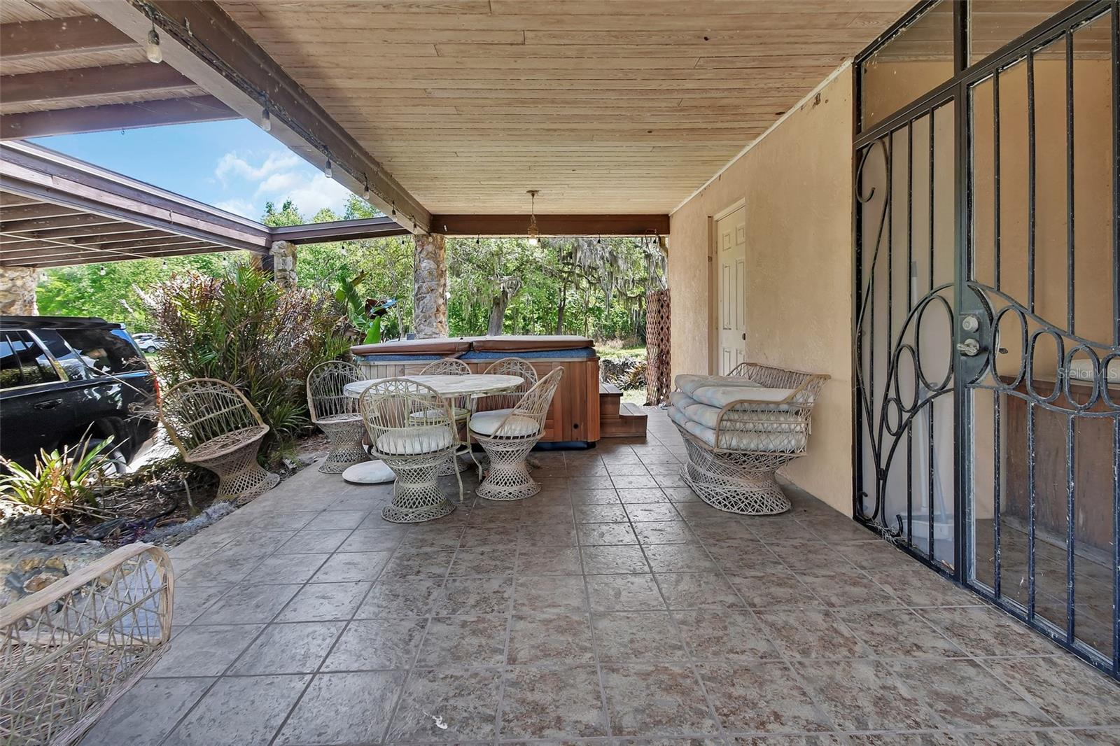 5268 STATE ROAD 11, DE LEON SPRINGS, FL, 32130