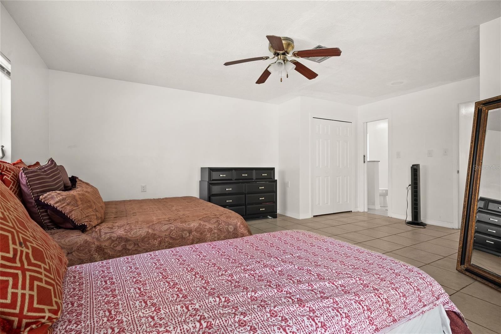 8240 OLD POST RD, PORT RICHEY, FL, 34668