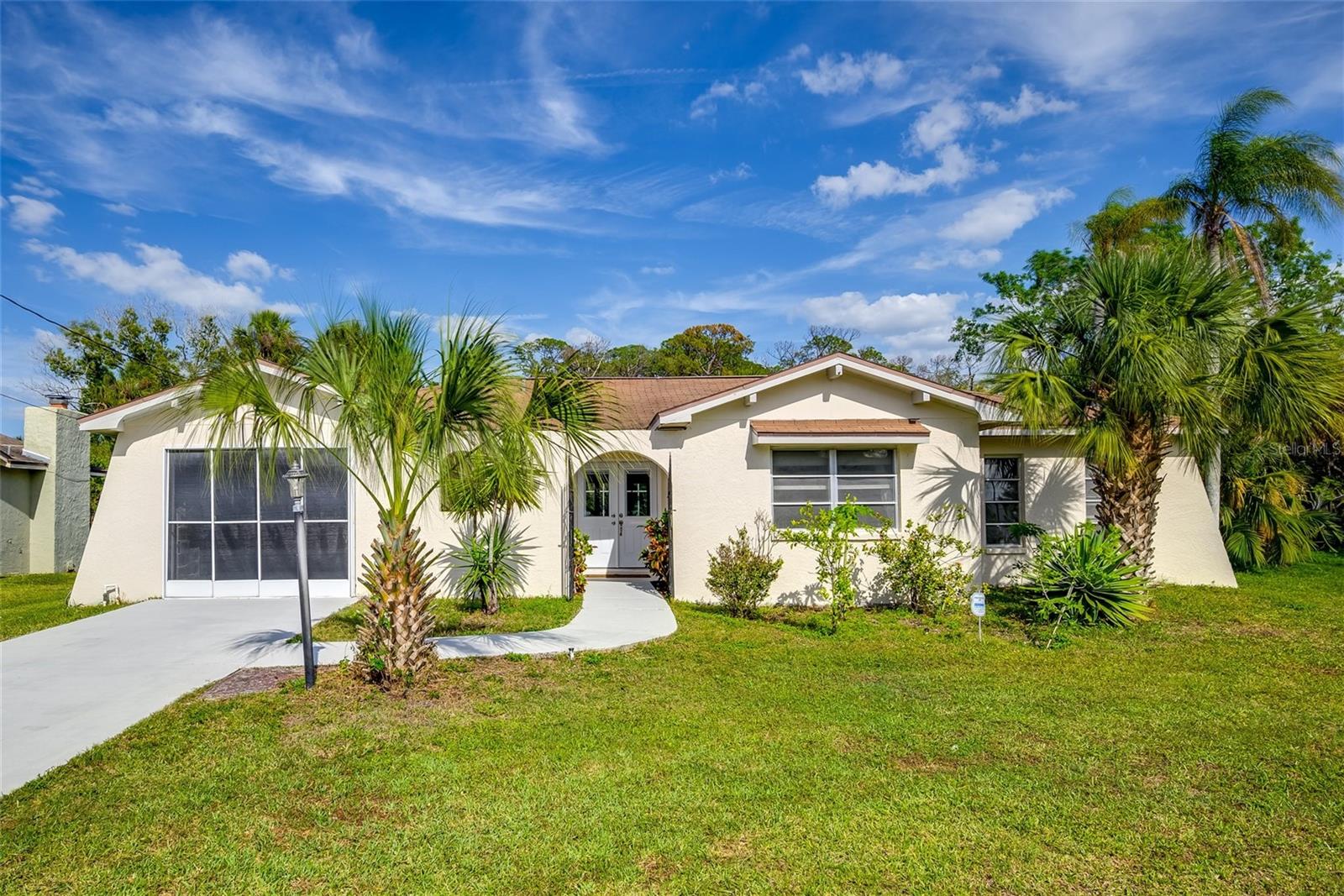 8240 OLD POST RD, PORT RICHEY, FL, 34668