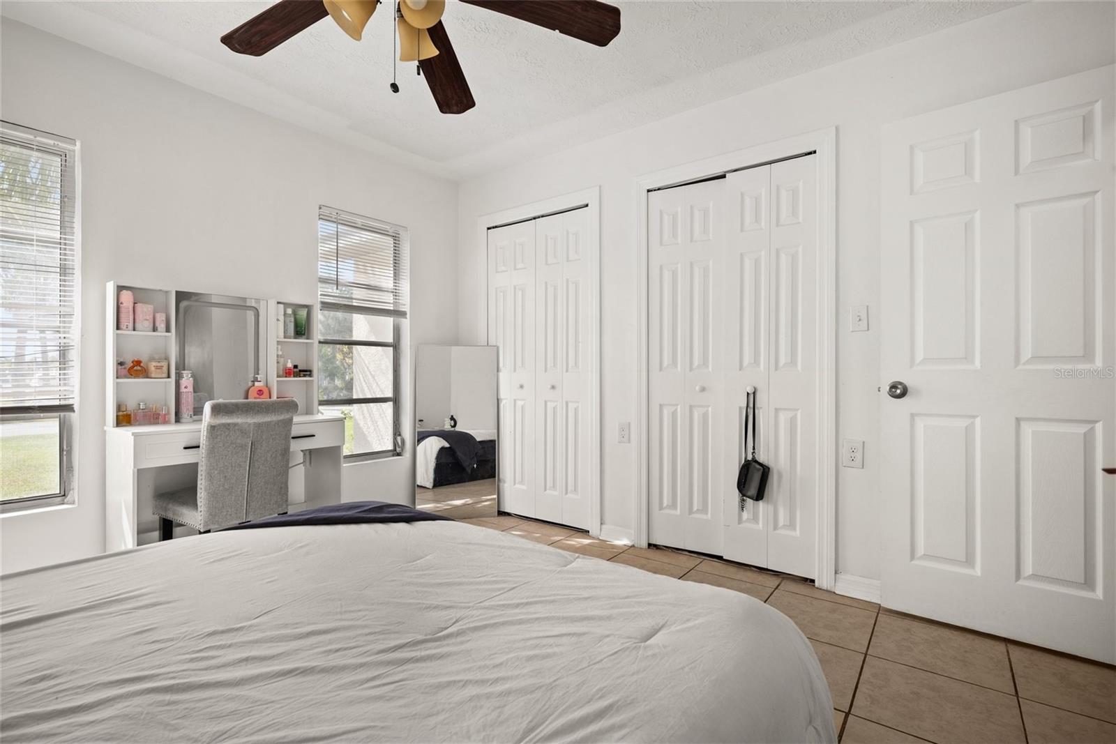 8240 OLD POST RD, PORT RICHEY, FL, 34668