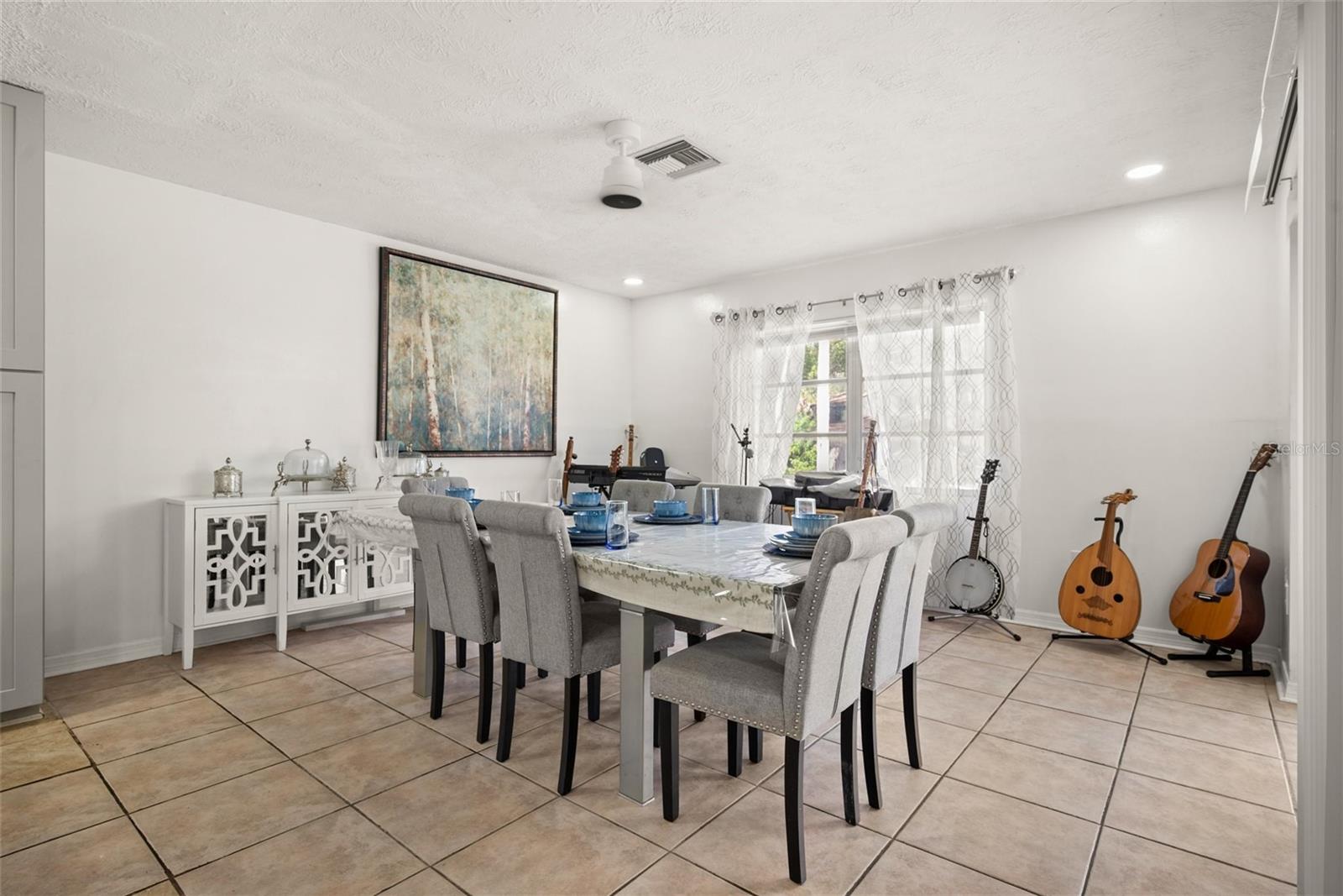 8240 OLD POST RD, PORT RICHEY, FL, 34668