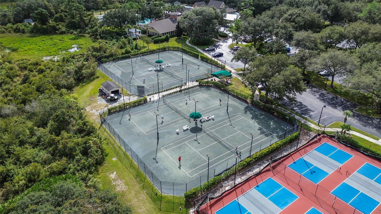 423 TISBURY CT, DELAND, FL, 32724