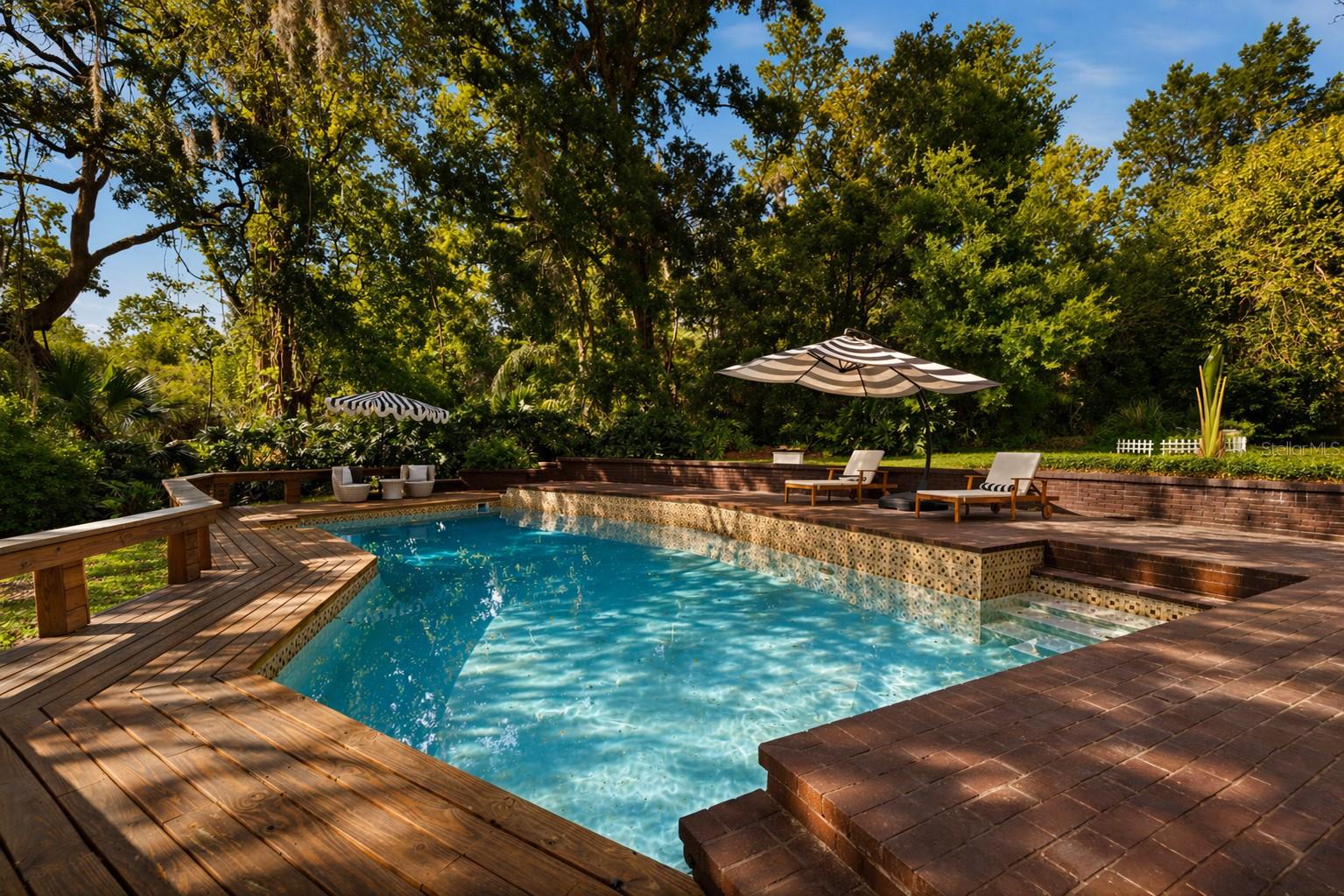 900 OAK HOLLOW PL, BRANDON, FL, 33510