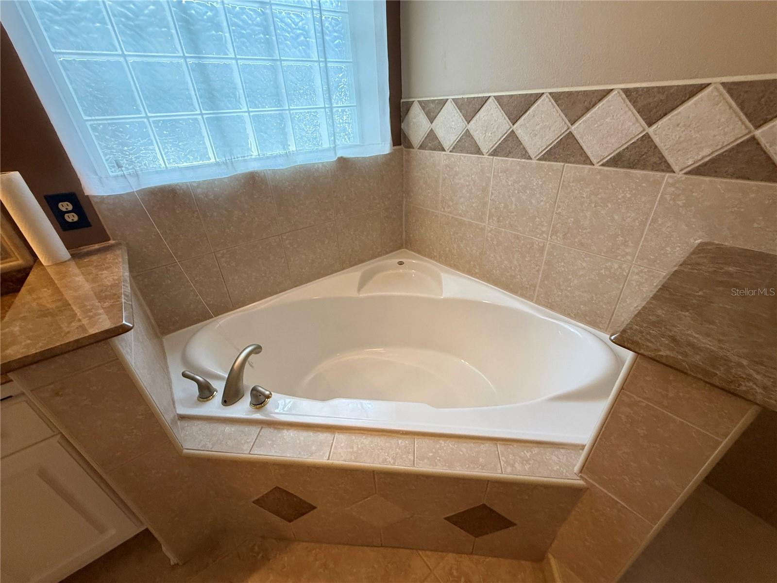 609 STATENVILLE CT, OCOEE, FL, 34761