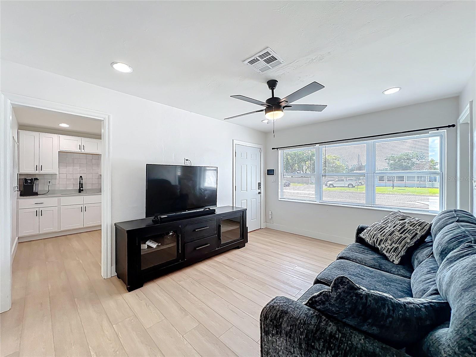 1523 SILVER STAR RD, ORLANDO, FL, 32804