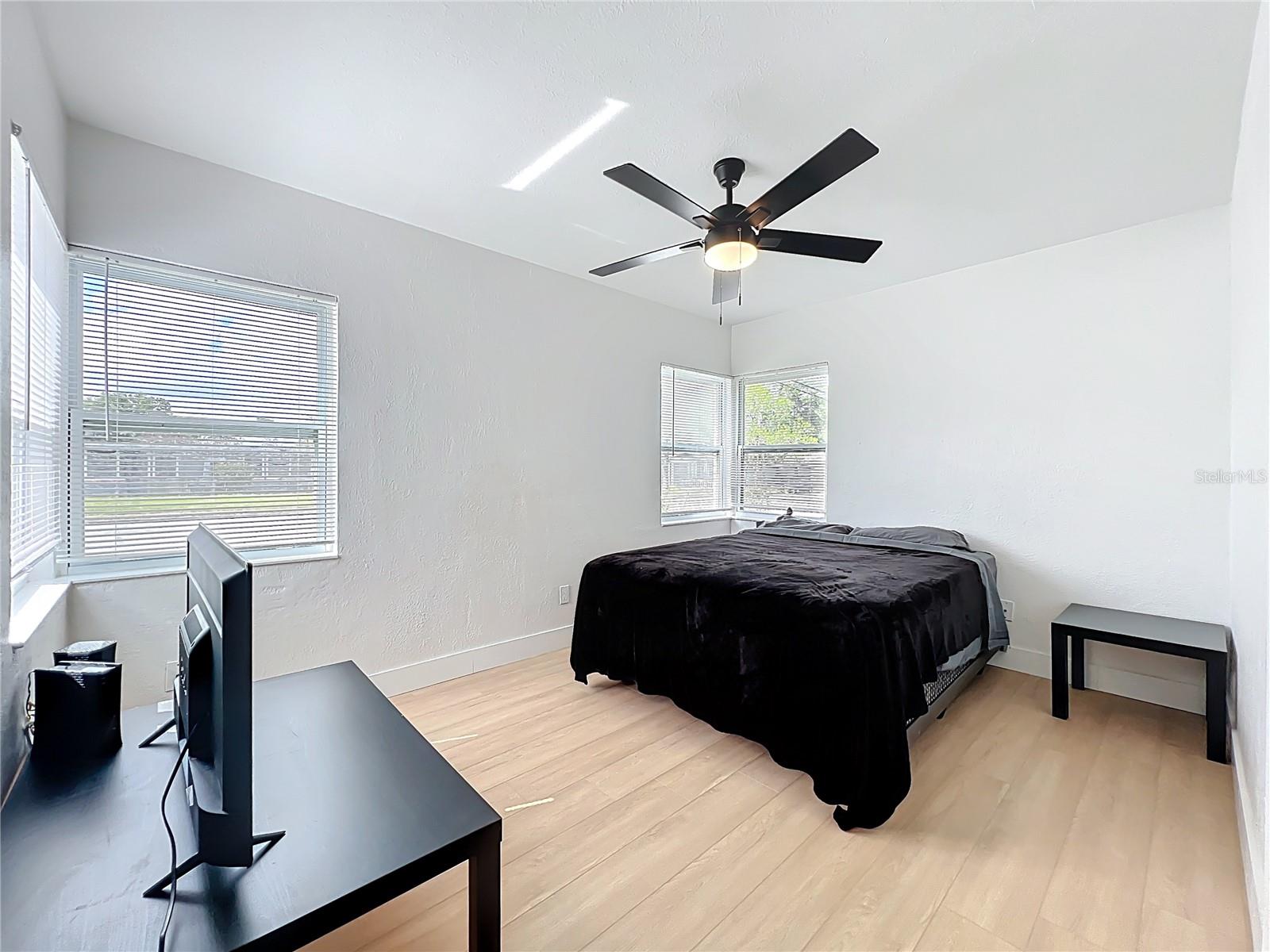 1523 SILVER STAR RD, ORLANDO, FL, 32804