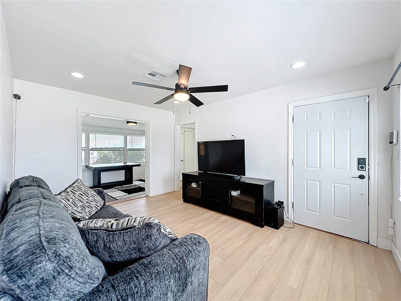 1523 SILVER STAR RD, ORLANDO, FL, 32804