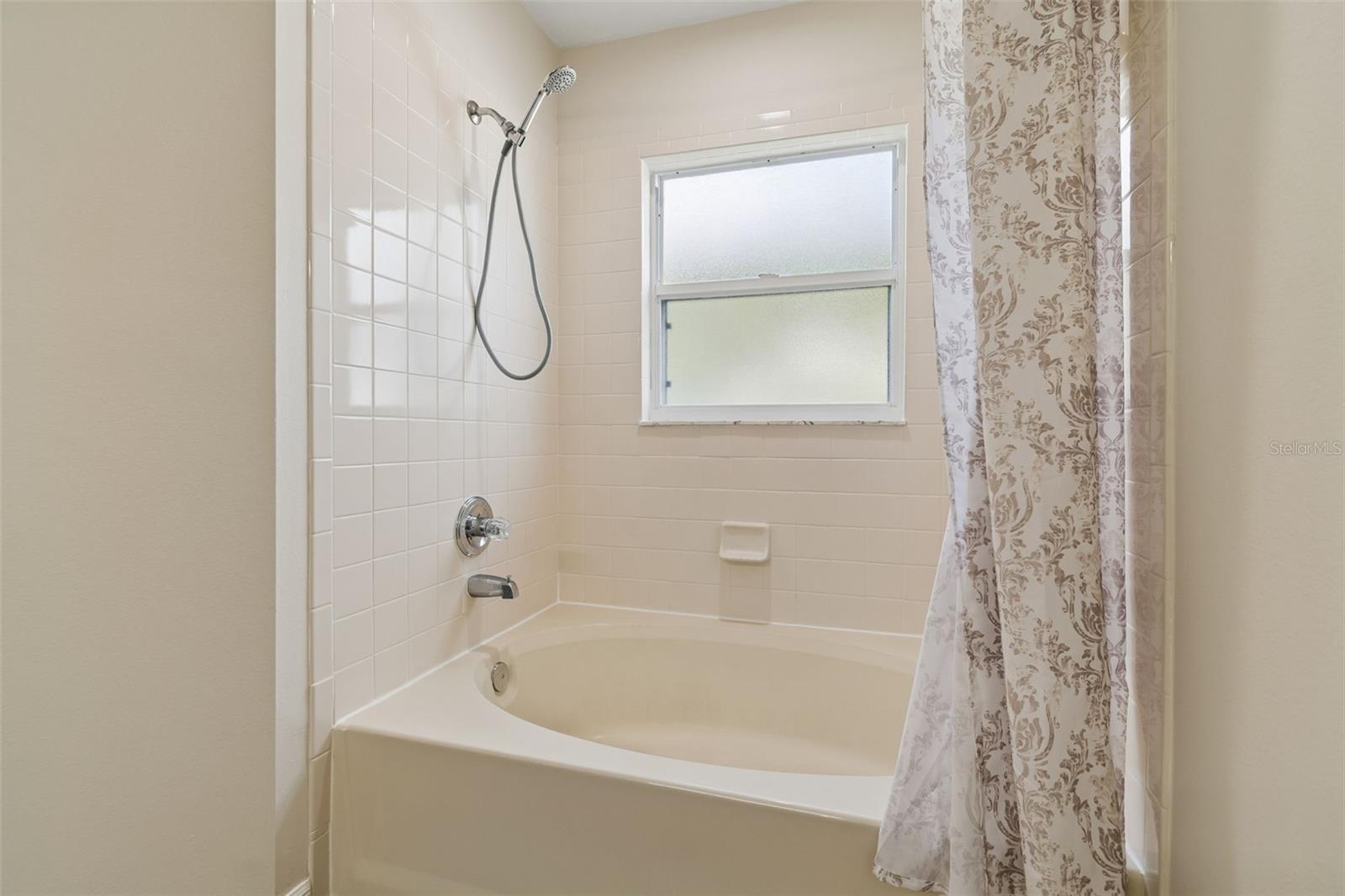 1706 ERIN BROOKE DR, VALRICO, FL, 33594