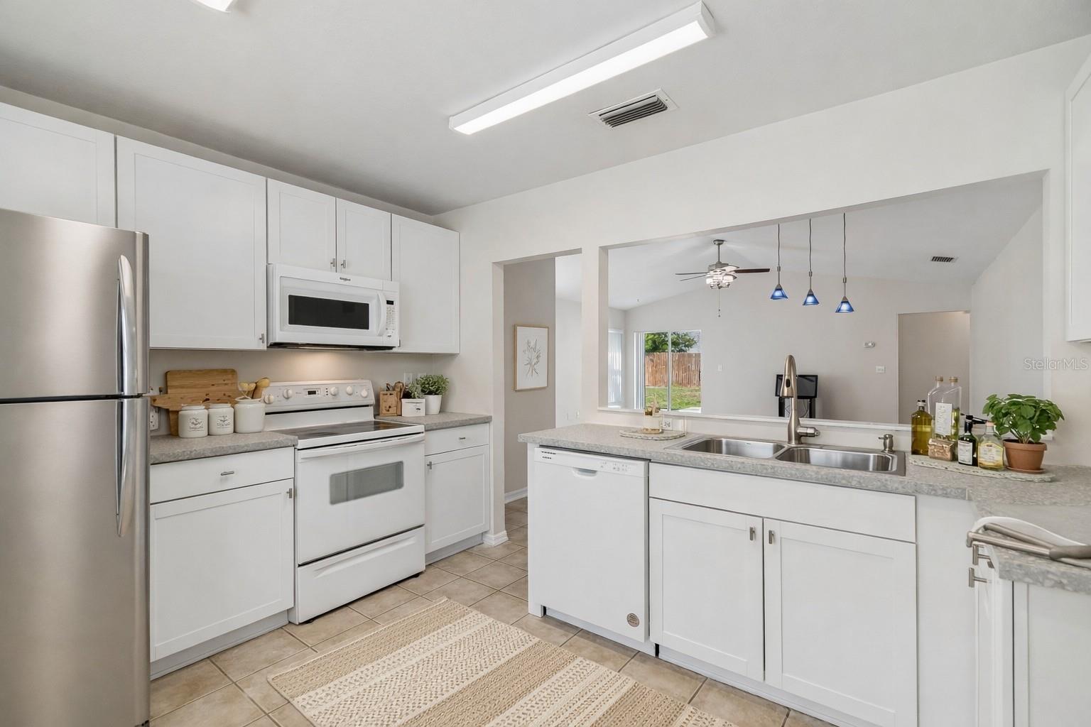 1706 ERIN BROOKE DR, VALRICO, FL, 33594