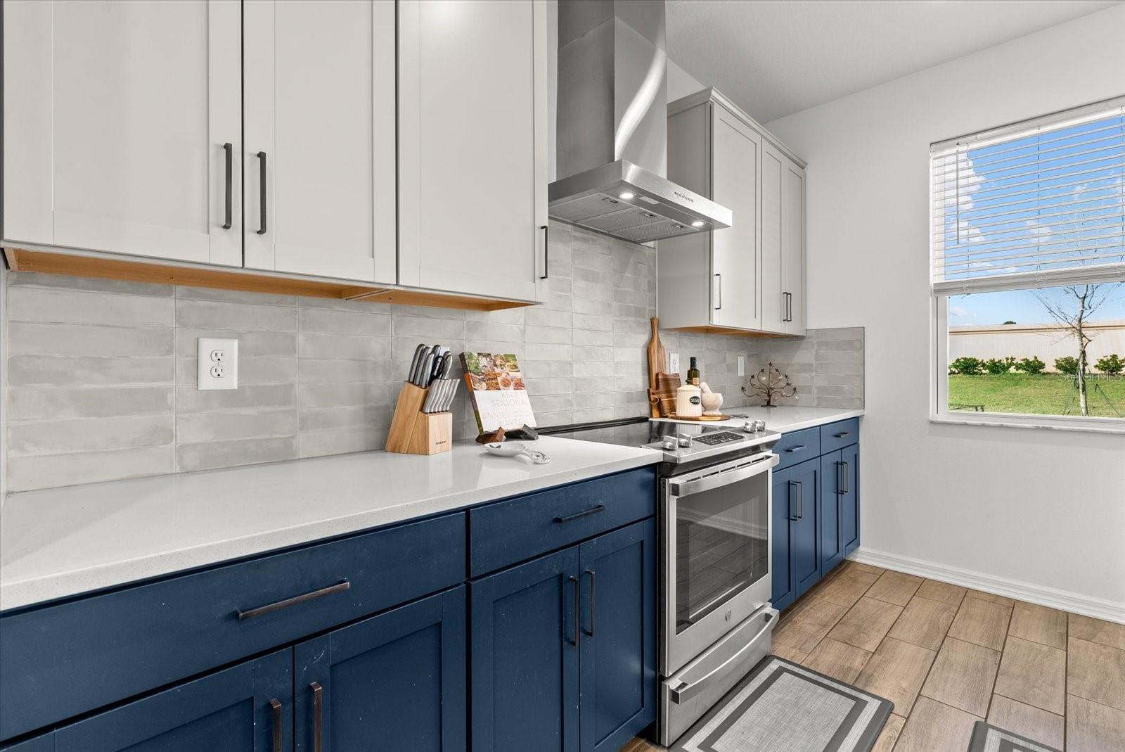 8330 ABALONE LOOP, PARRISH, FL, 34219