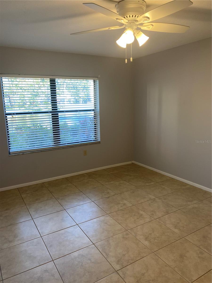 435 30TH AVE W #D103, BRADENTON, FL, 34205