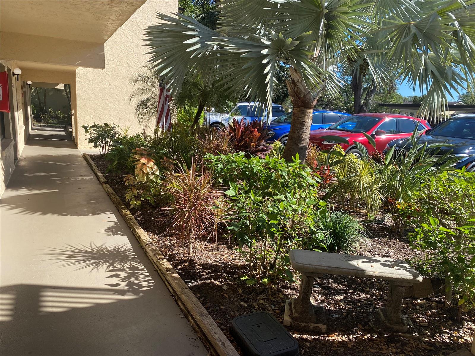 435 30TH AVE W #D103, BRADENTON, FL, 34205