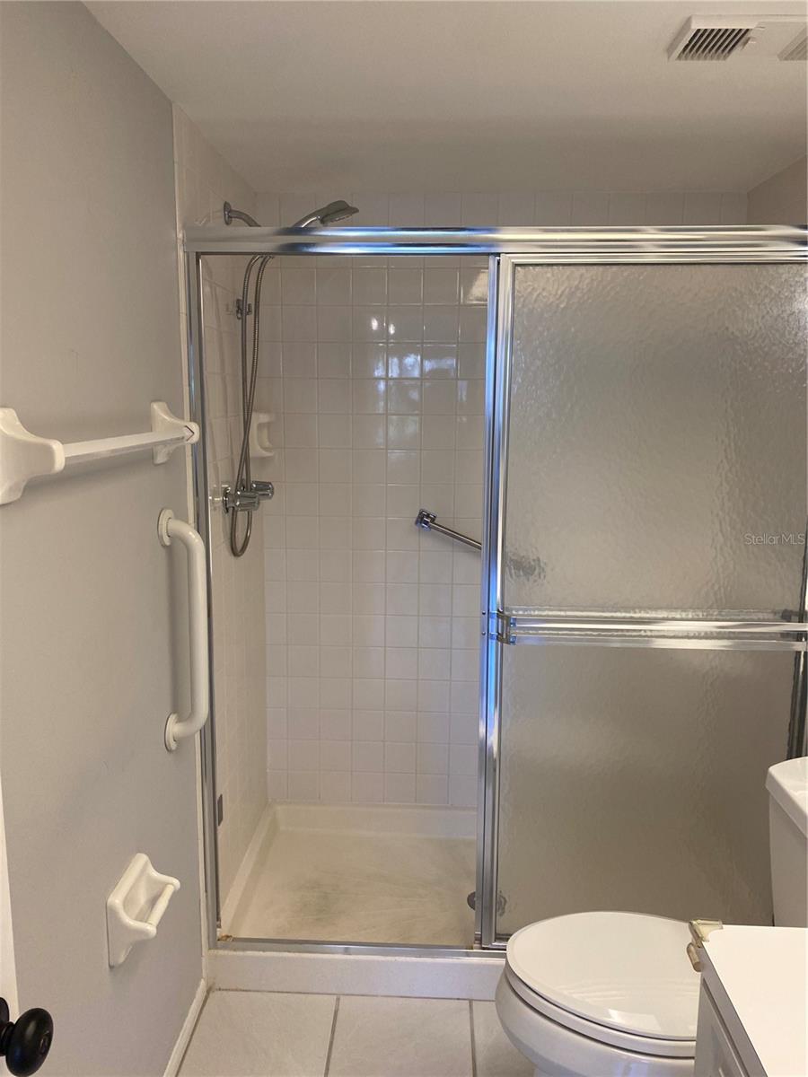 435 30TH AVE W #D103, BRADENTON, FL, 34205