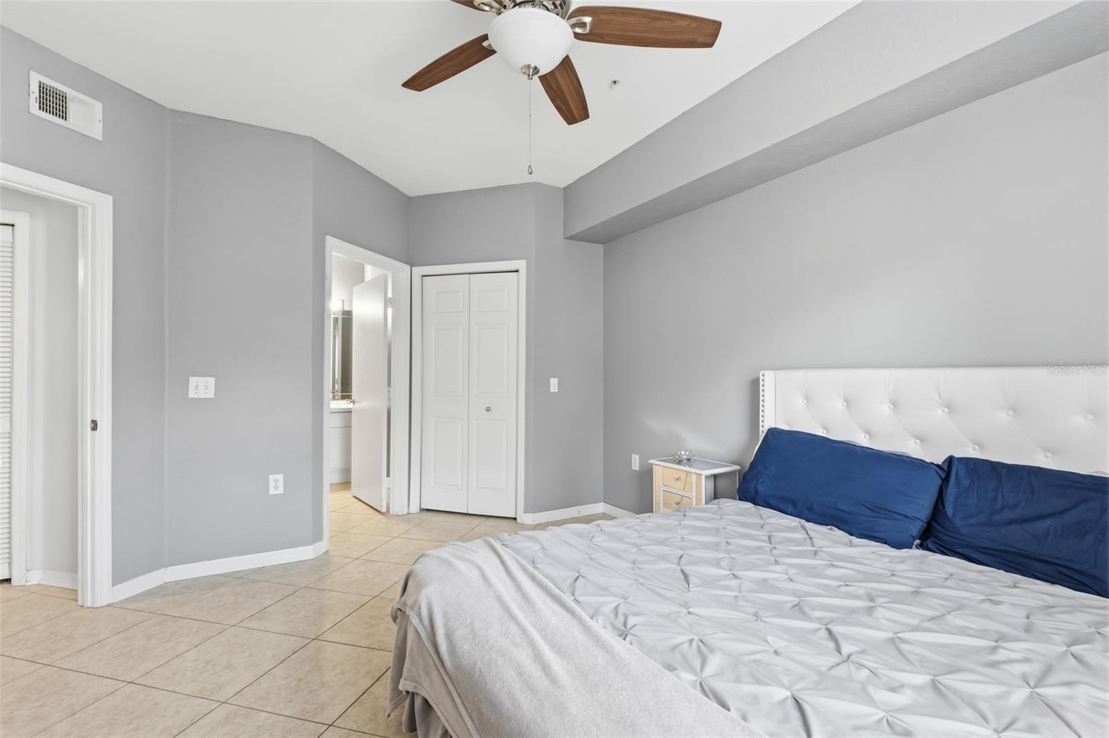 5180 NORTHRIDGE RD #110, SARASOTA, FL, 34238