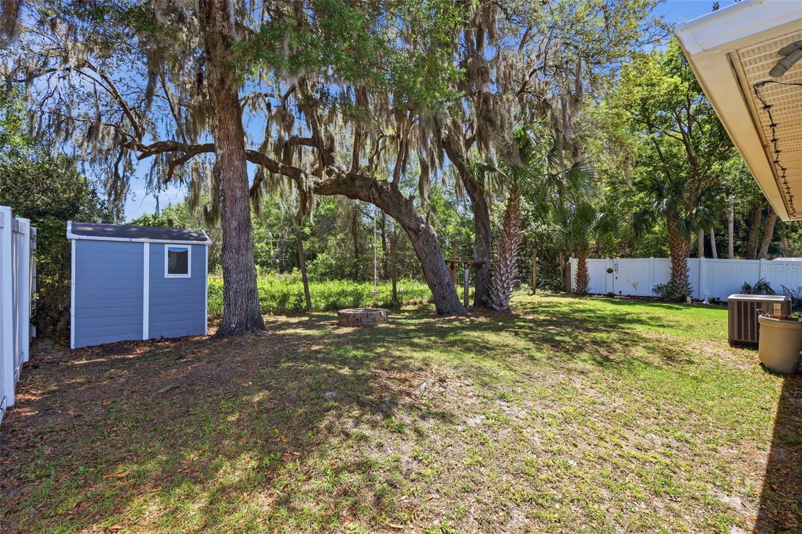 923 CASCADES PARK TRL, DELAND, FL, 32720