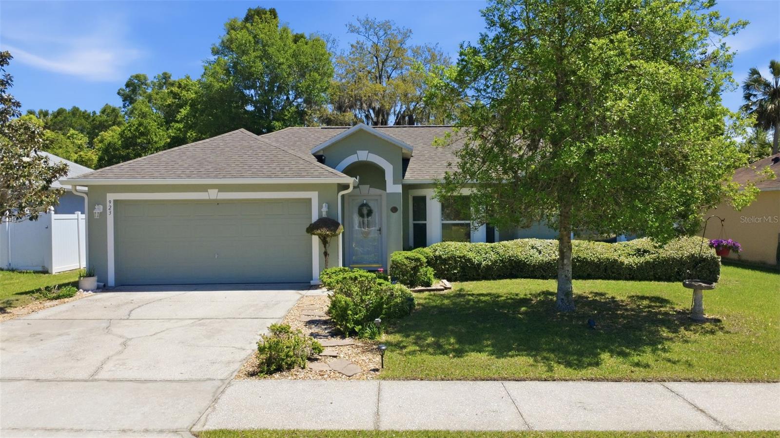 923 CASCADES PARK TRL, DELAND, FL, 32720