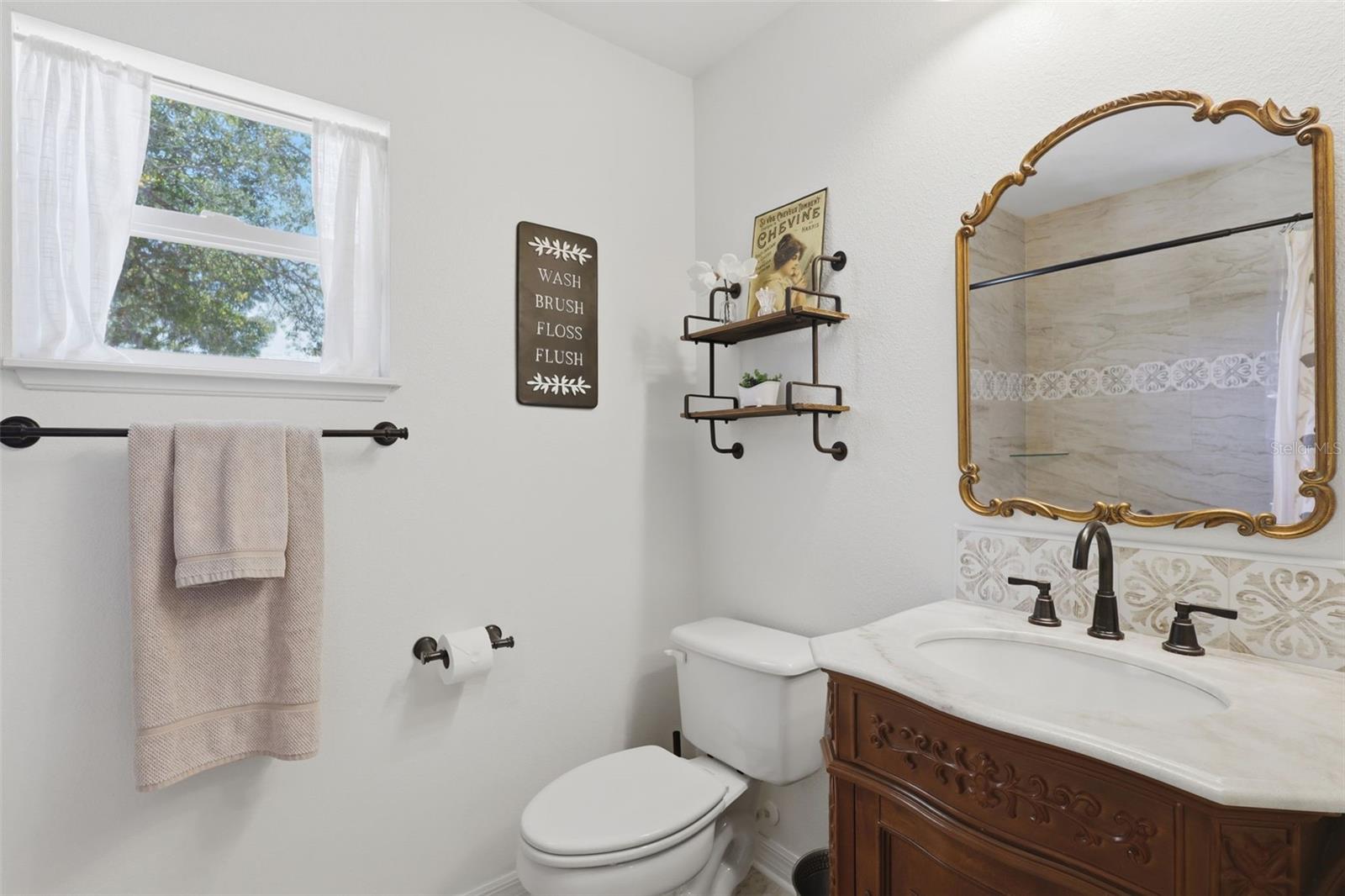 923 CASCADES PARK TRL, DELAND, FL, 32720