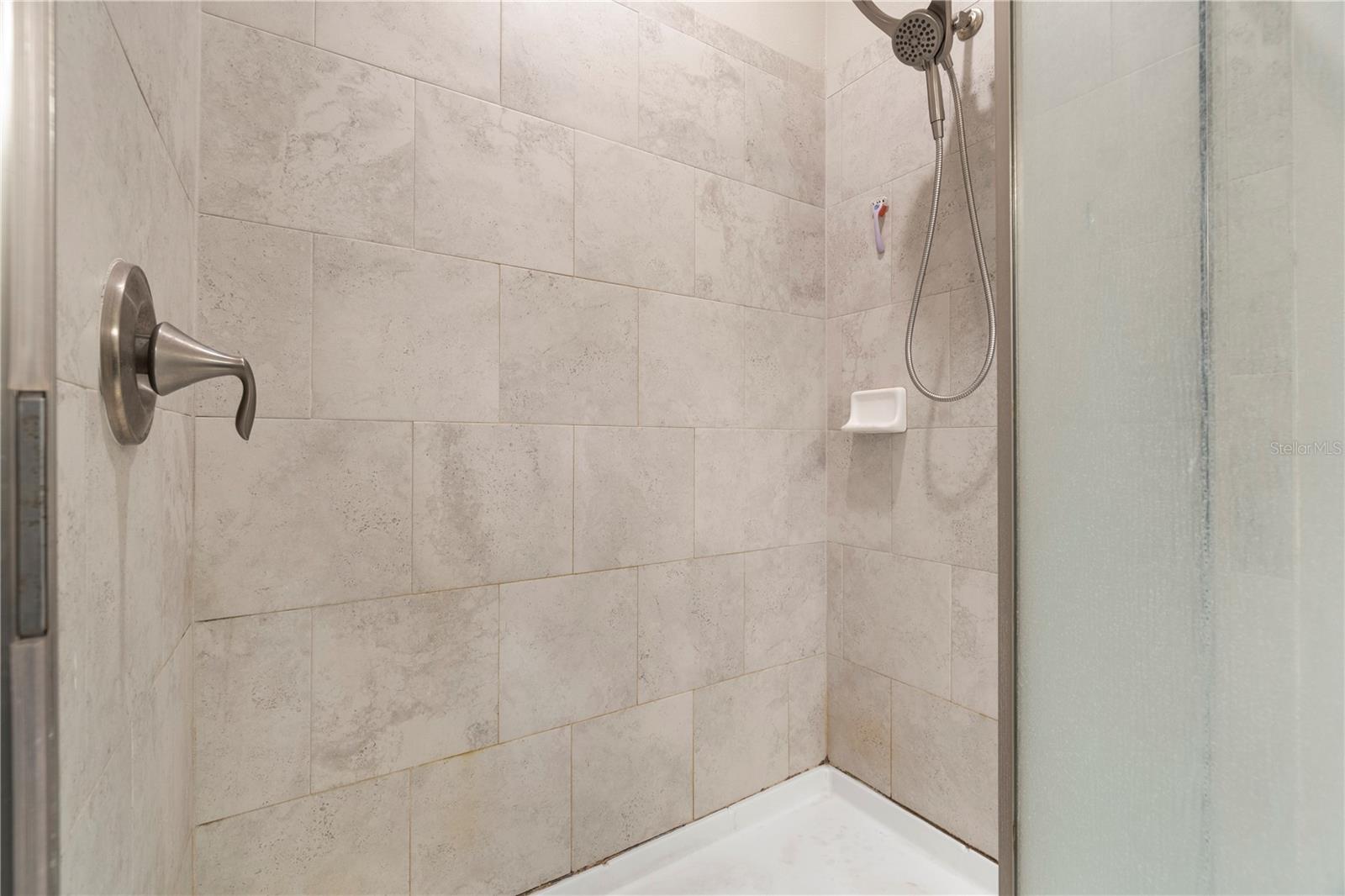 1588 LUDINGTON AVE, WESLEY CHAPEL, FL, 33543