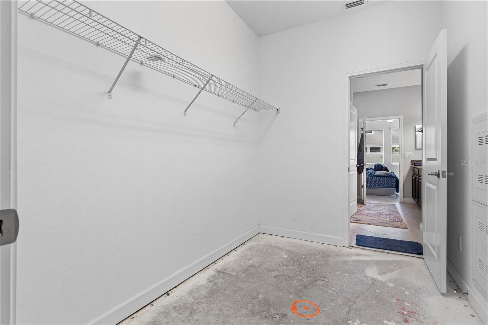 1588 LUDINGTON AVE, WESLEY CHAPEL, FL, 33543