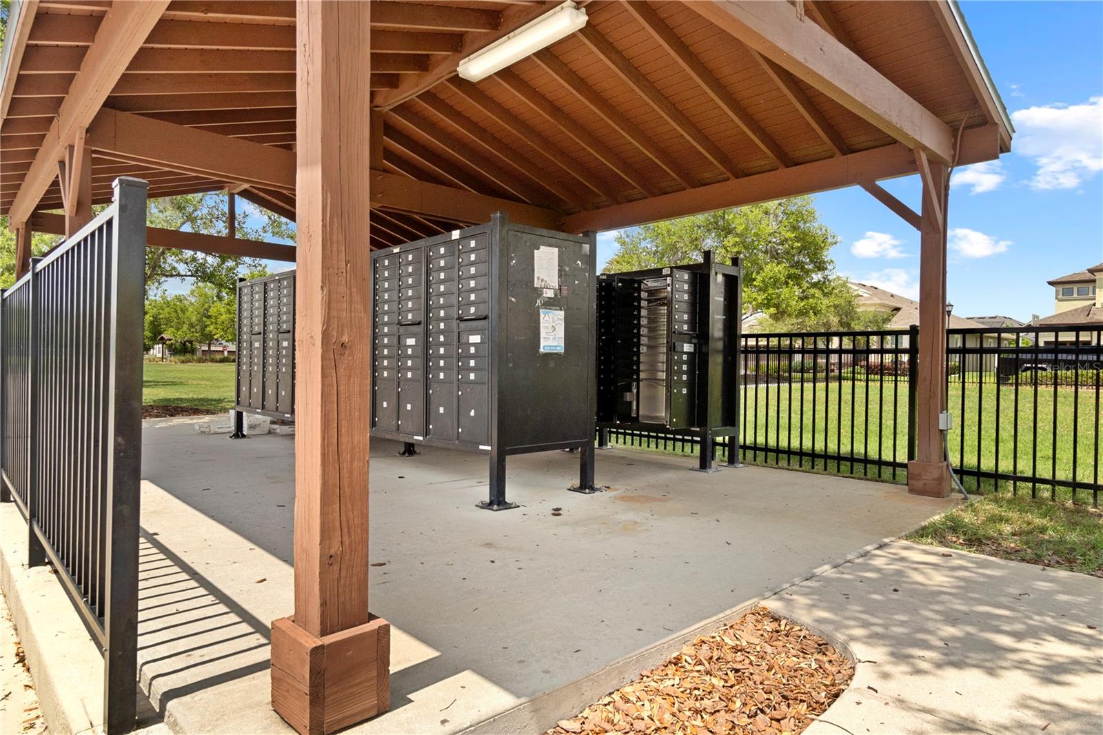 1588 LUDINGTON AVE, WESLEY CHAPEL, FL, 33543