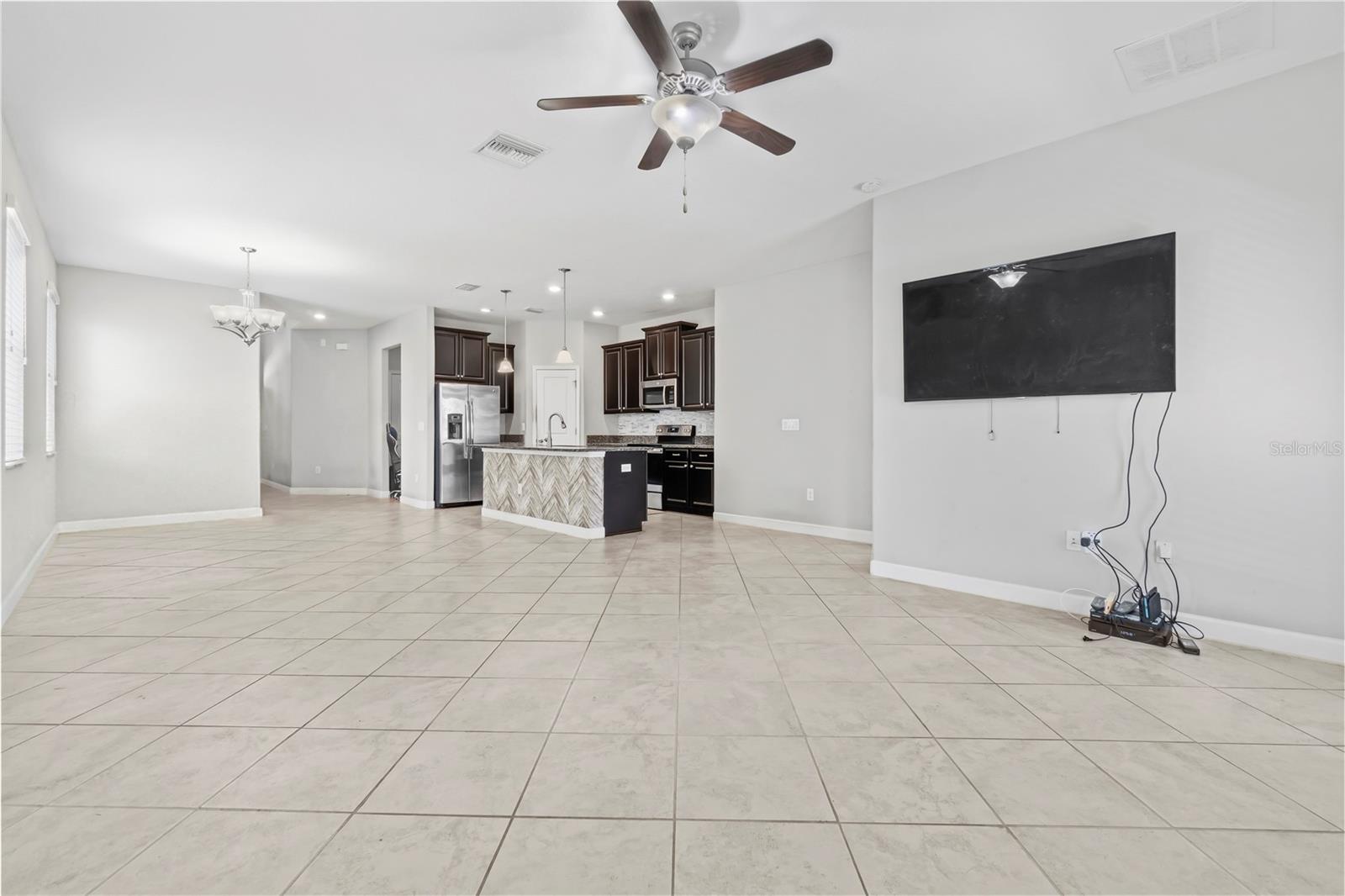 1588 LUDINGTON AVE, WESLEY CHAPEL, FL, 33543