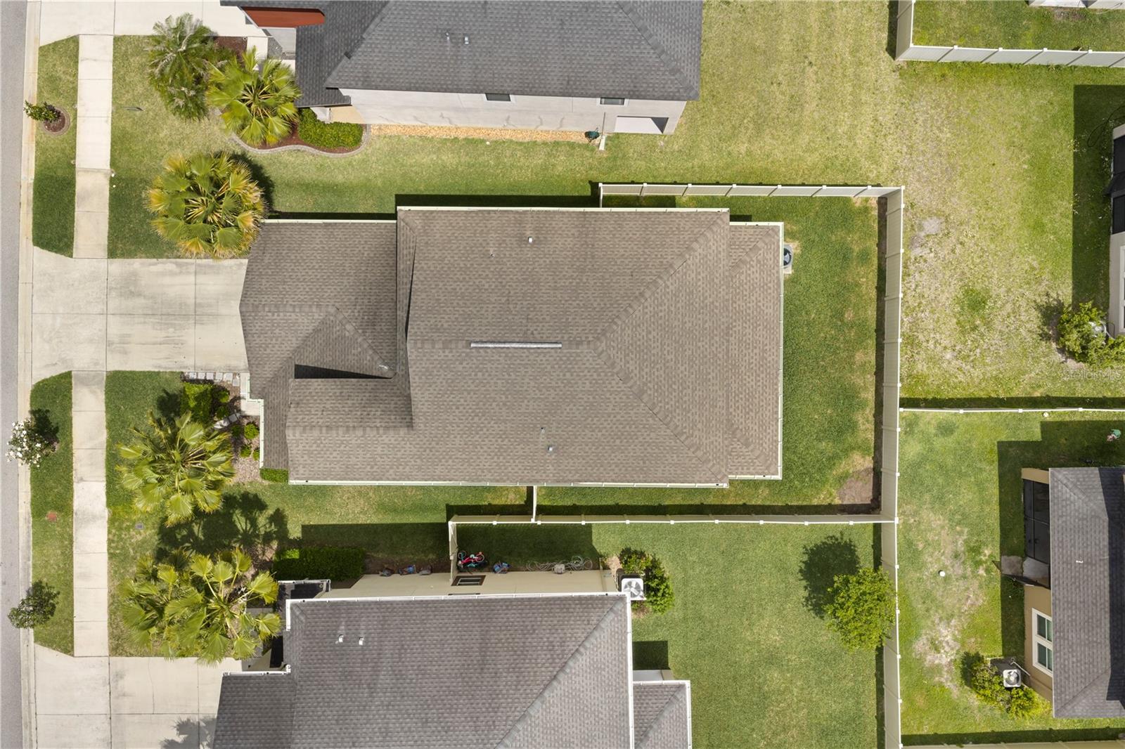 1588 LUDINGTON AVE, WESLEY CHAPEL, FL, 33543