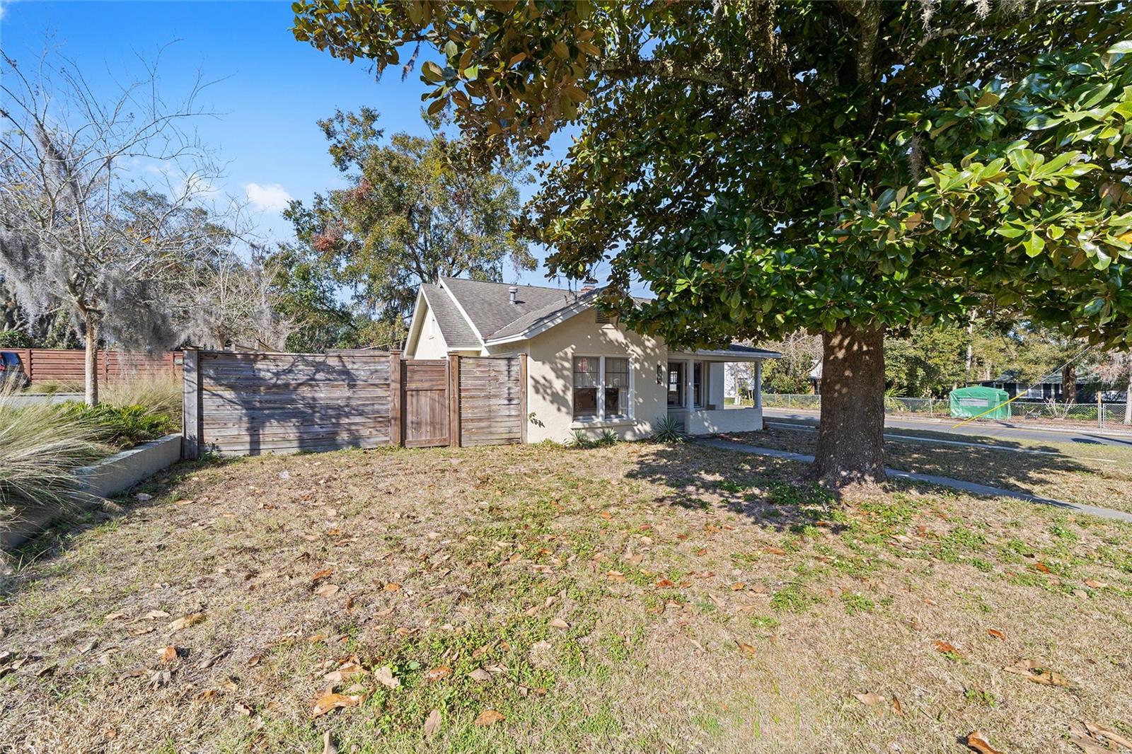 114 NE 11TH AVE, OCALA, FL, 34470