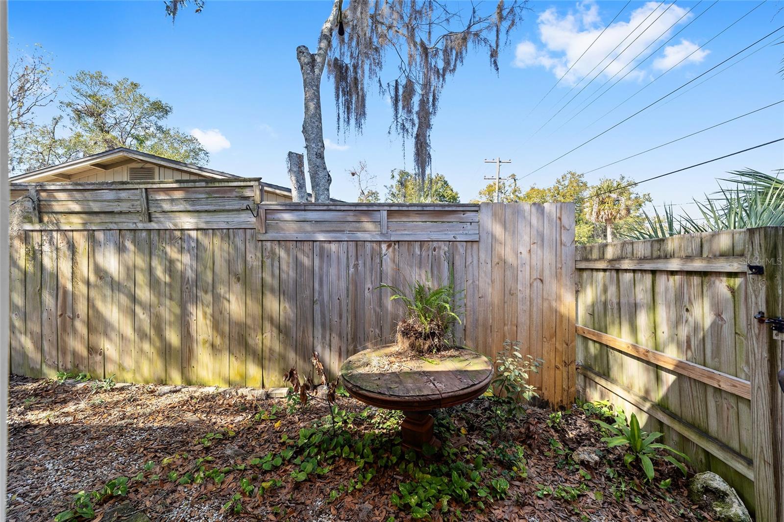 114 NE 11TH AVE, OCALA, FL, 34470