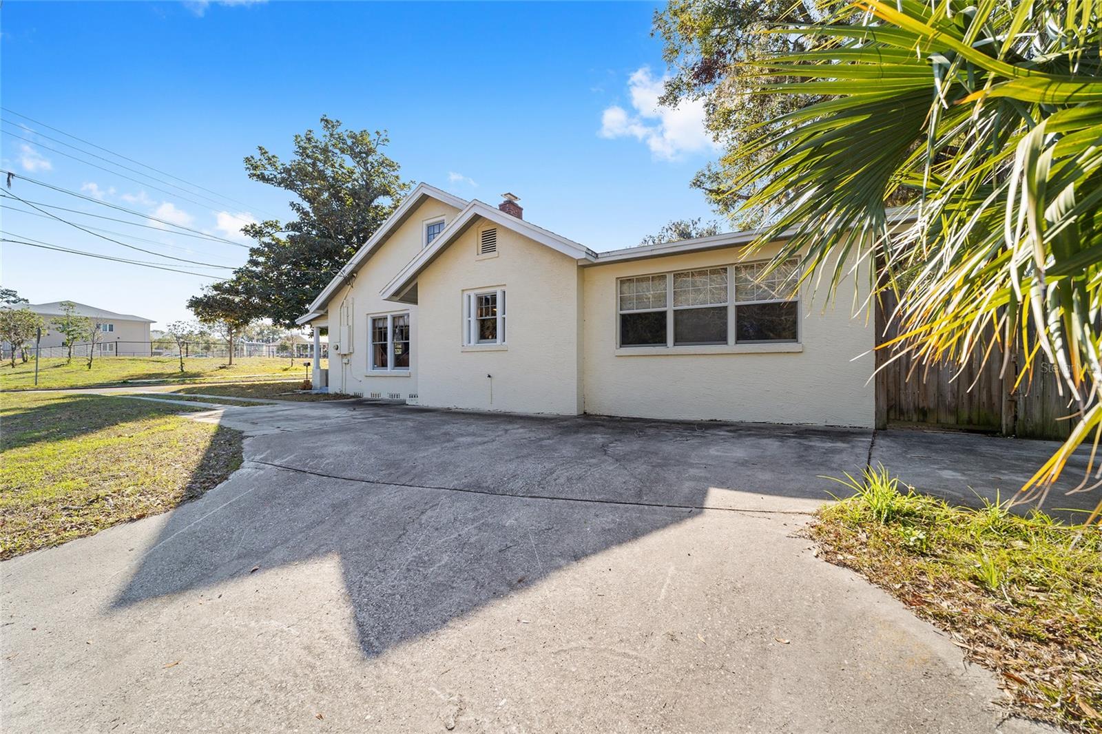 114 NE 11TH AVE, OCALA, FL, 34470
