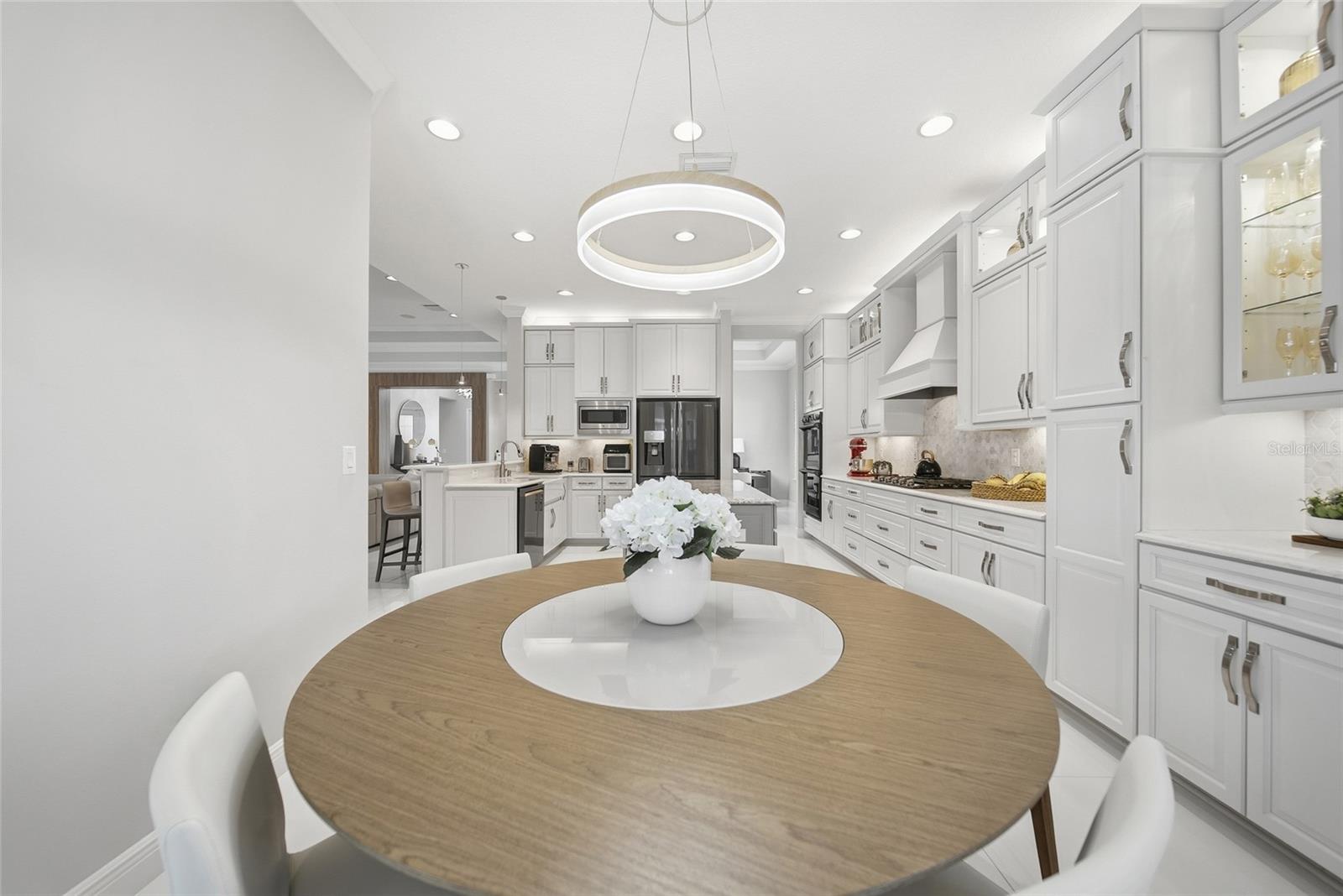 2420 COCO PALM CIR, WESLEY CHAPEL, FL, 33543