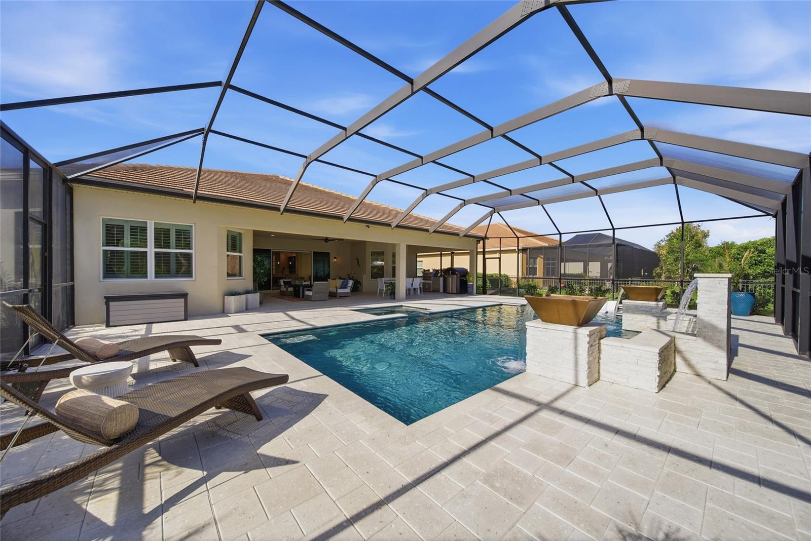 2420 COCO PALM CIR, WESLEY CHAPEL, FL, 33543